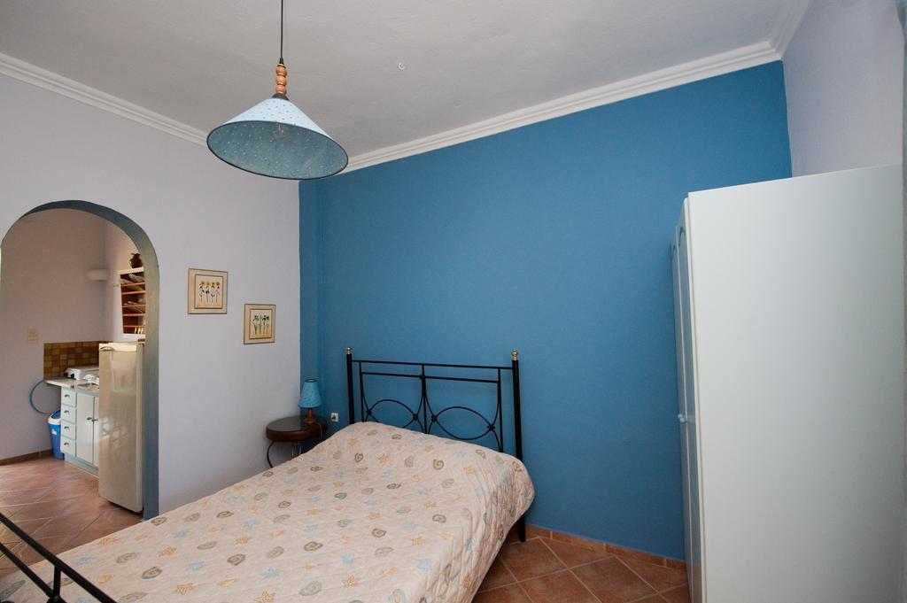 Zorbas Apartments Volissos Habitación foto